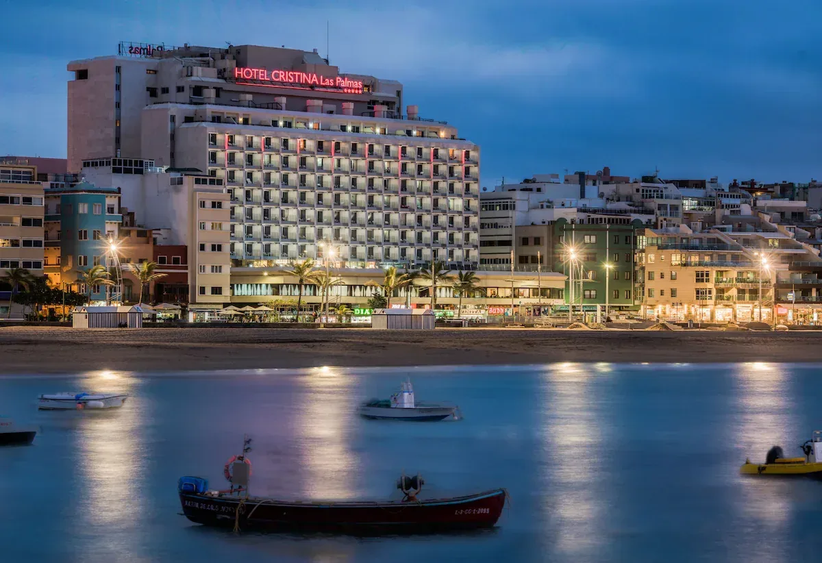 Hotel Cristina above Las Canteras beach at dusk, Las Palmas de Gran Canaria