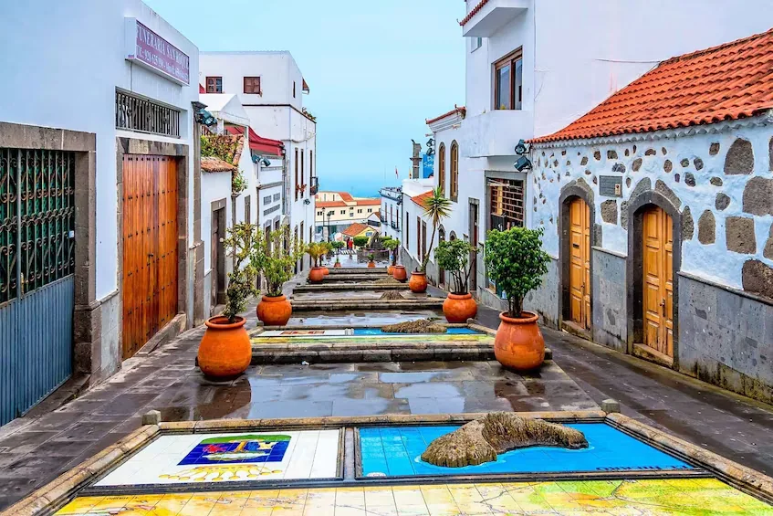 Traditional village street in the interior of Gran Canaria