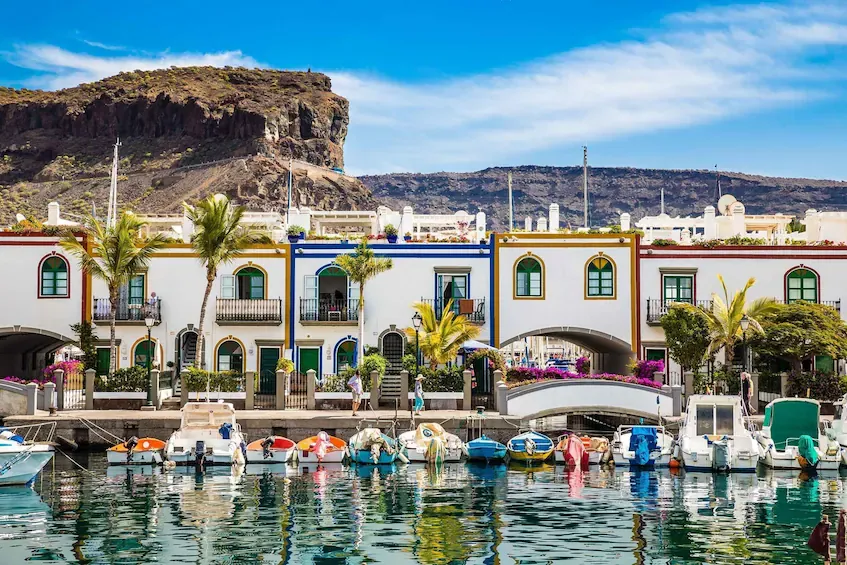 Canals, bridges and colourful houses in Puerto de Mogán, Gran Canaria